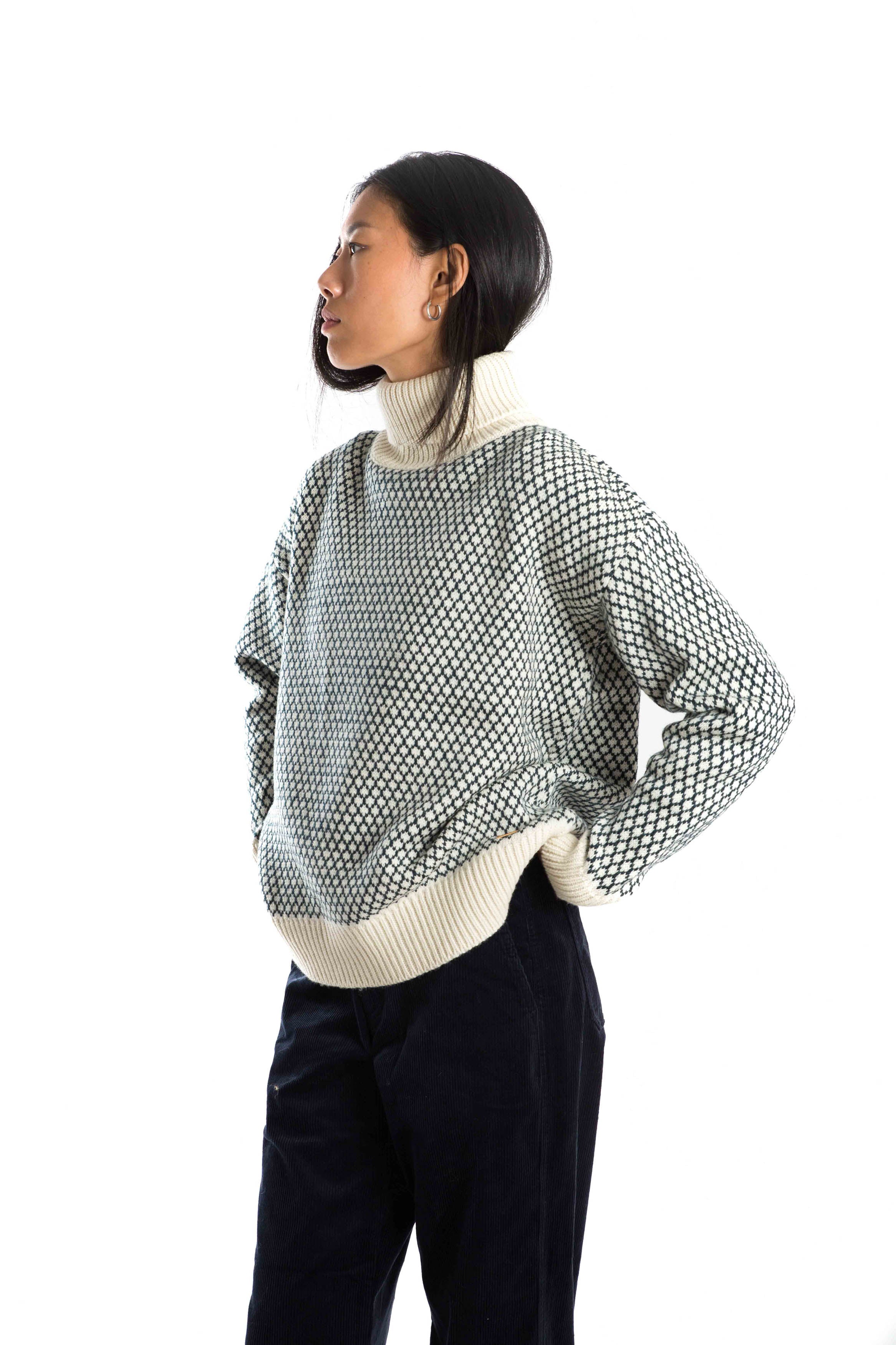 LIV SWEATER H.N.