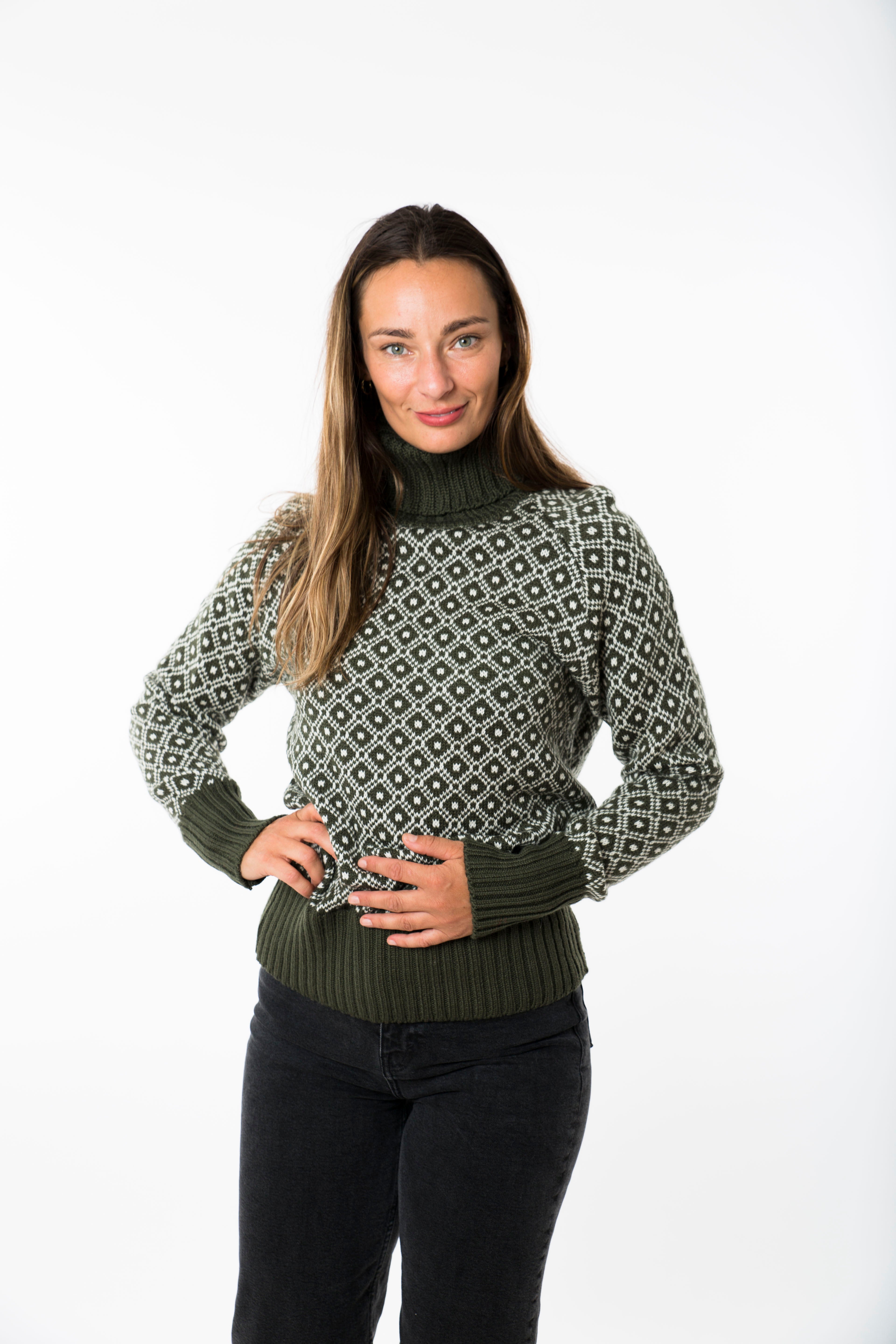 LILA SWEATER